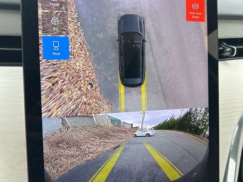 Used 2025 Volvo EX90 Ultra image 8