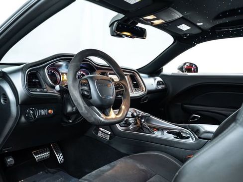 Used 2020 Dodge Challenger R/T Scat Pack RWD image 19