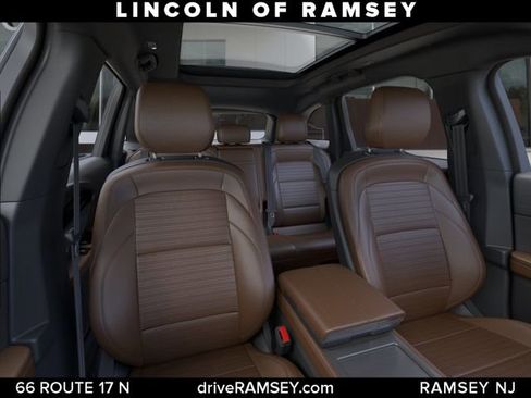 New 2026 Lincoln Nautilus Reserve AWD/4WD image 11