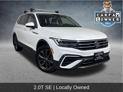 Used 2023 Volkswagen Tiguan SE w/ Panoramic Sunroof Package AWD/4WD image 1