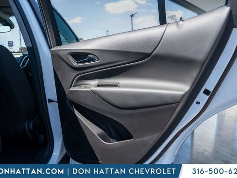 Used 2024 Chevrolet Equinox LT FWD image 26