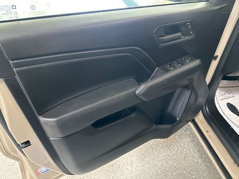 Used 2024 Chevrolet Colorado W/T image 19