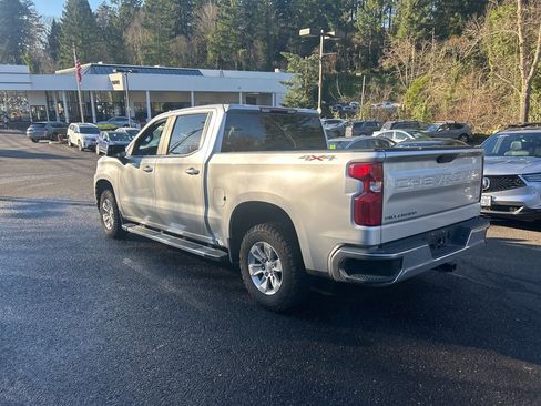Used 2021 Chevrolet Silverado 1500 LT image 5