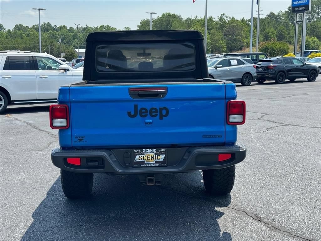 Used 2021 Jeep Gladiator Sport AWD/4WD image 4