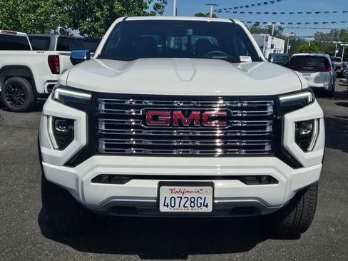 Used 2025 GMC Canyon Denali AWD/4WD image 2