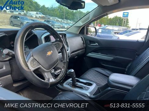 Used 2021 Chevrolet Colorado LT AWD/4WD image 6