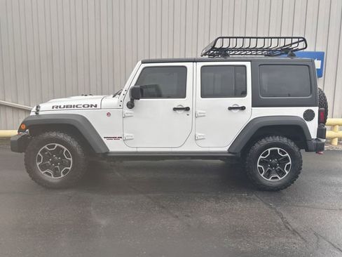 Used 2016 Jeep Wrangler Unlimited Rubicon image 5
