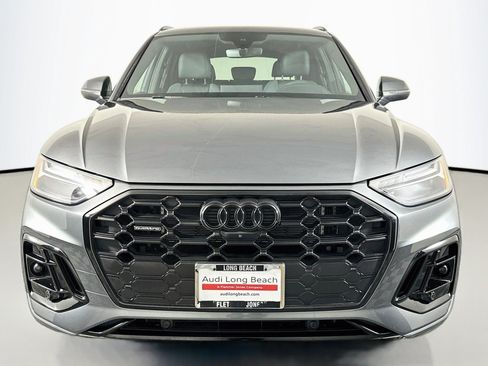 Used 2024 Audi Q5 e Premium Plus w/ Premium Plus Package AWD/4WD image 2