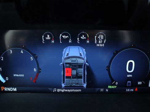 New 2025 Ford F150 Lariat w/ Equipment Group 502A High image 4