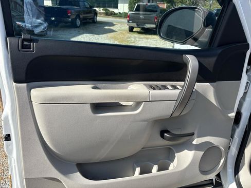 Used 2011 Chevrolet Silverado 1500 LT w/ All-Star Edition image 21