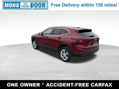 Used 2024 Chevrolet Trax LS image 3