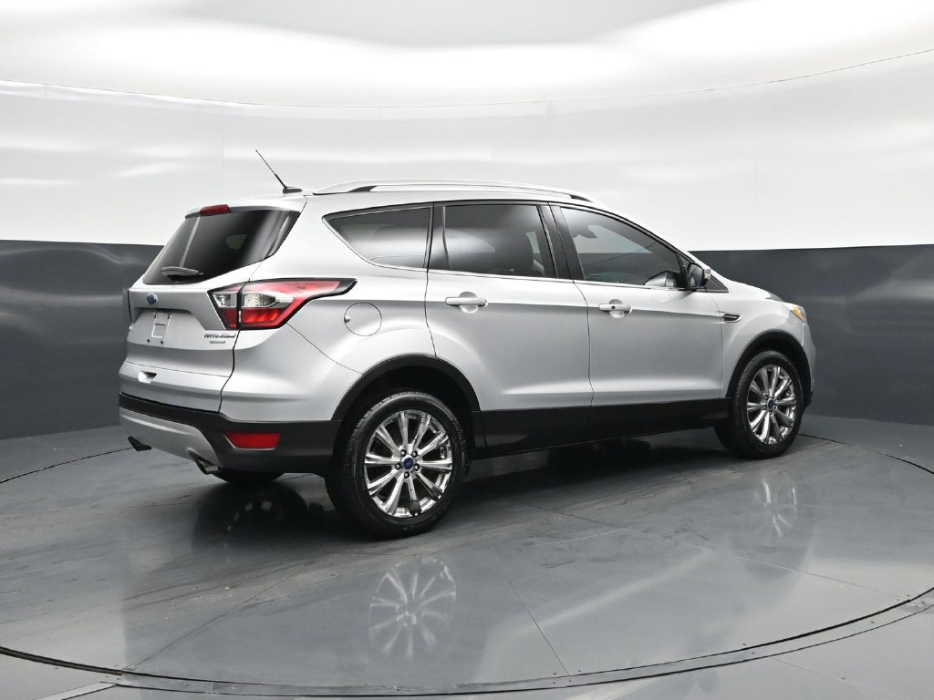 Used 2017 Ford Escape Titanium FWD image 25