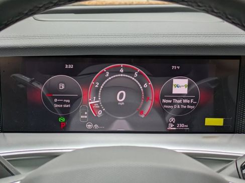 New 2026 Volkswagen Tiguan SE R-Line image 31