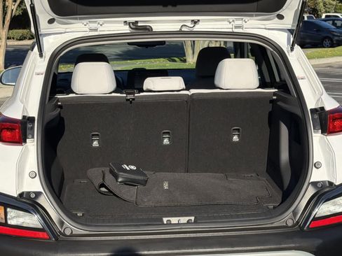 Used 2023 Hyundai Kona SEL image 29