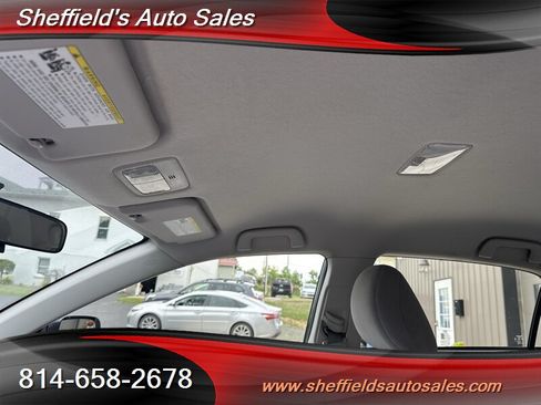 Used 2011 Toyota Corolla LE FWD image 24