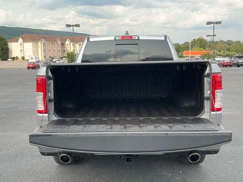 Used 2022 RAM 1500 Big Horn AWD/4WD image 9