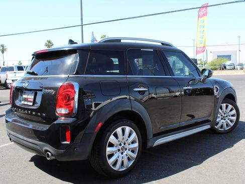 Used 2018 MINI Cooper Countryman S FWD image 2