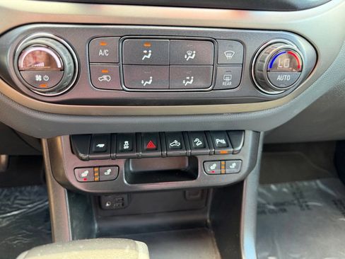 Used 2021 Chevrolet Colorado Z71 RWD image 25