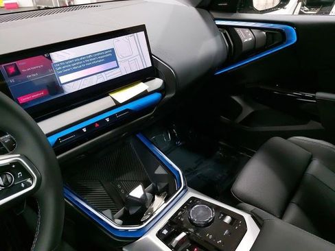 Used 2025 BMW X3 M50 w/ Premium Package image 21