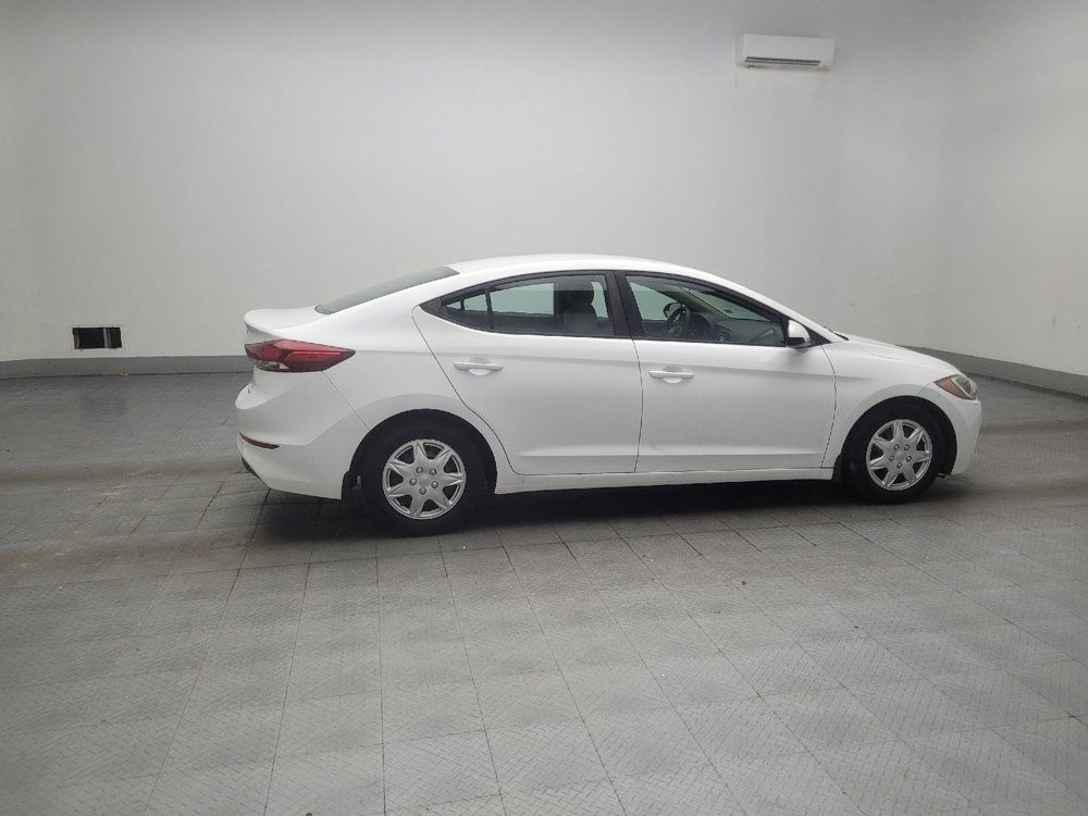 Used 2018 Hyundai Elantra SE FWD image 10