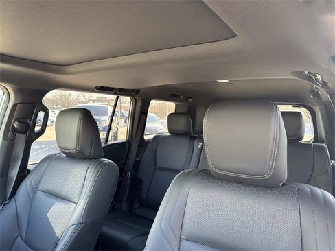 Used 2024 Toyota Land Cruiser image 34