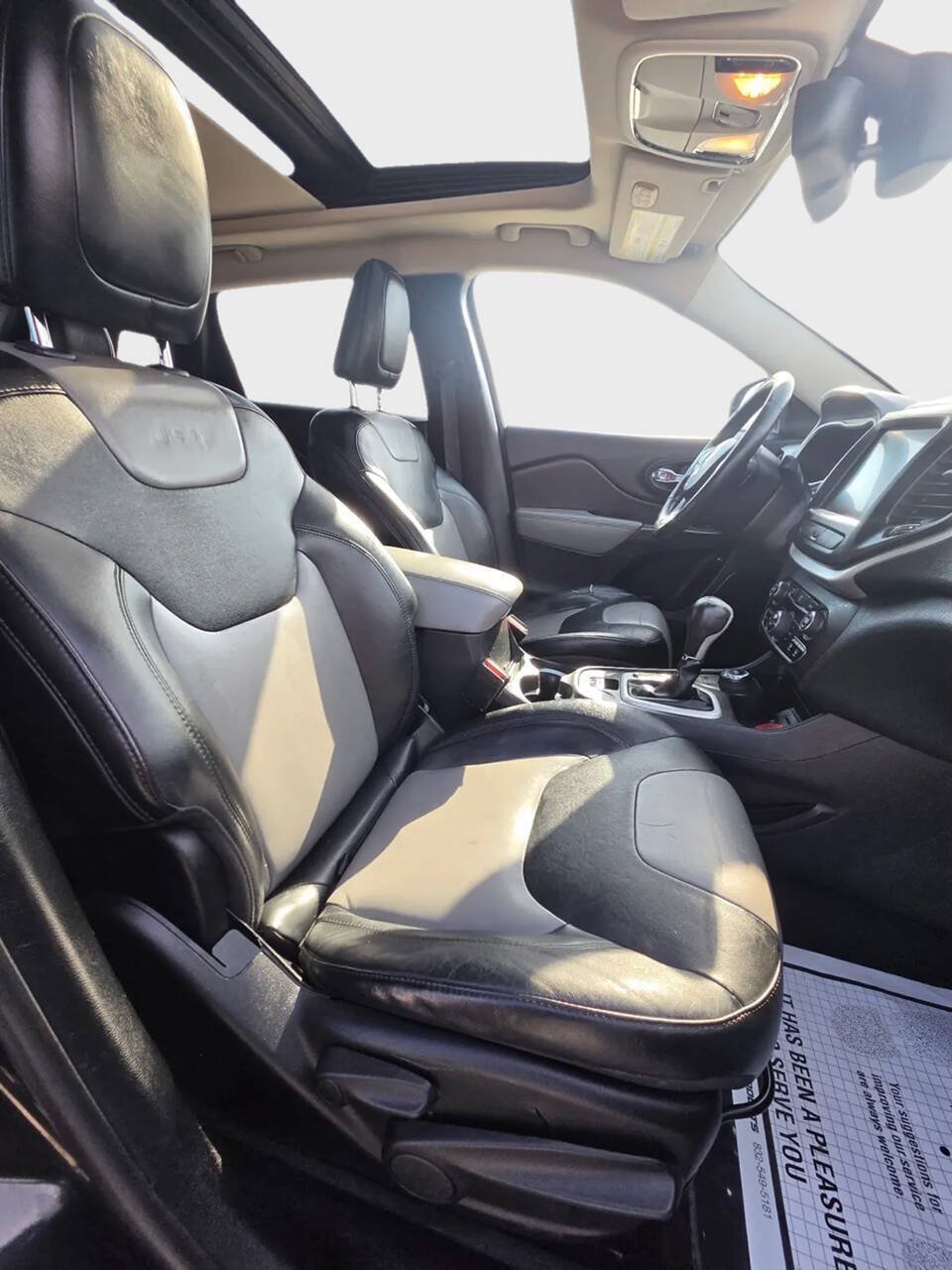Used 2014 Jeep Cherokee Limited AWD/4WD image 12