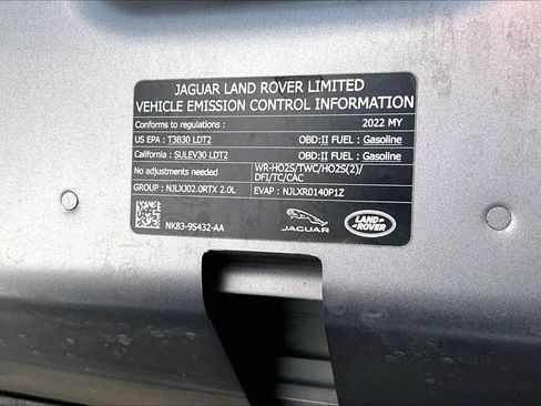 Used 2022 Land Rover Range Rover Velar R-Dynamic S AWD/4WD image 30