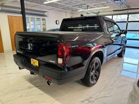 Used 2022 Honda Ridgeline Black Edition image 5