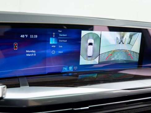 New 2026 Cadillac Escalade Luxury image 34