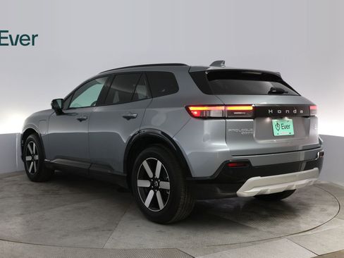 Used 2025 Honda Prologue Touring image 17
