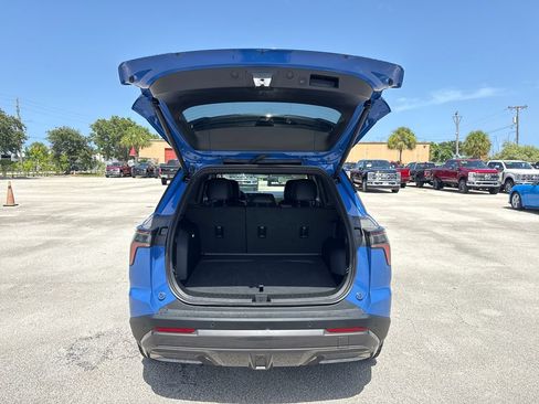 Used 2026 Chevrolet Equinox ACTIV w/ Safety and Technology Package FWD image 28