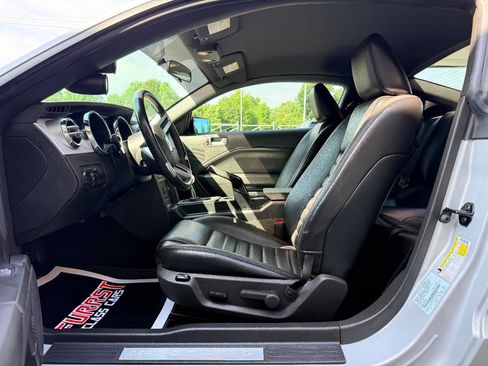 Used 2007 Ford Mustang GT Premium RWD image 17