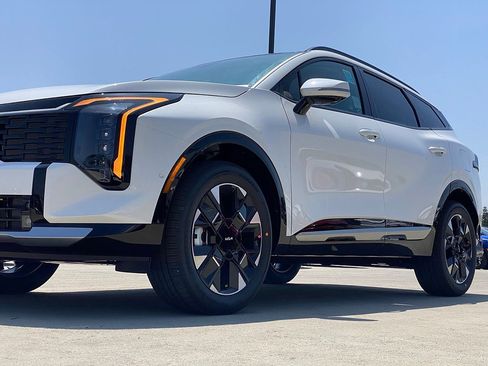 New 2026 Kia Sportage SX Prestige AWD/4WD image 9