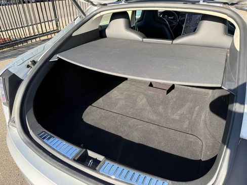 Used 2015 Tesla Model S P85D image 17