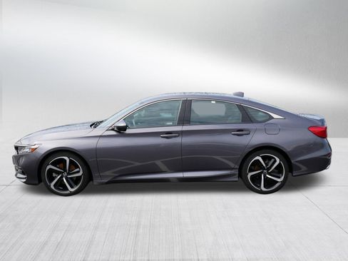 Used 2018 Honda Accord Sport image 4