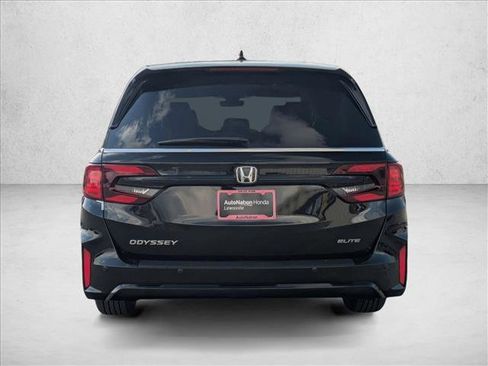 New 2026 Honda Odyssey Elite image 8