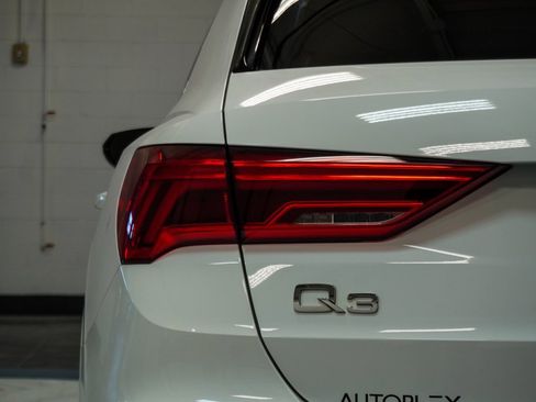 Used 2022 Audi Q3 2.0T Premium image 41