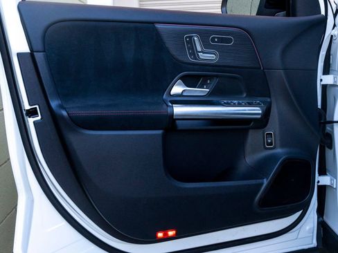 Used 2026 Mercedes-Benz GLA 250 image 12