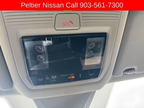 Used 2025 Volkswagen Atlas SE FWD image 18