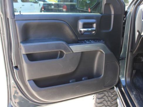 Used 2018 Chevrolet Silverado 1500 LT image 28