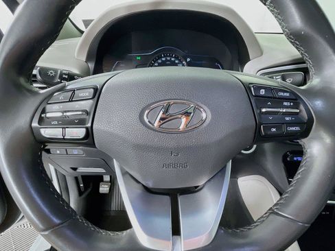 Used 2017 Hyundai Ioniq Limited FWD image 14