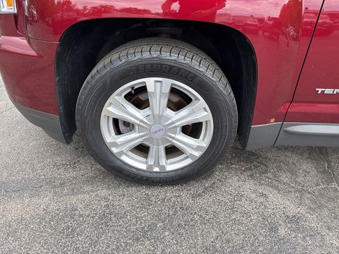 Used 2017 GMC Terrain SLE w/ Convenience Package FWD image 11