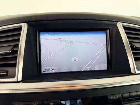 Used 2013 Mercedes-Benz ML 350 2WD image 26