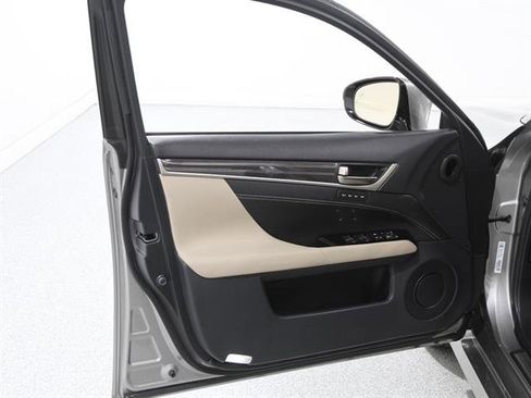 Used 2016 Lexus GS 350 AWD image 4