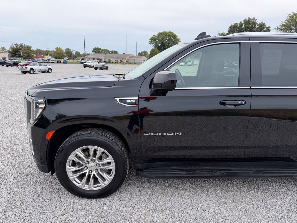 Used 2022 GMC Yukon SLE w/ Gmc Pro Safety Plus Package AWD/4WD image 26