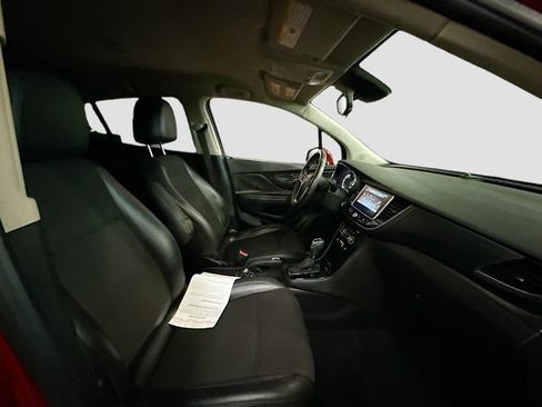 Used 2018 Buick Encore Preferred image 26