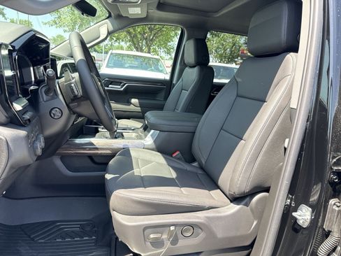 New 2026 Chevrolet Silverado 1500 LTZ w/ LTZ Premium Package AWD/4WD image 11