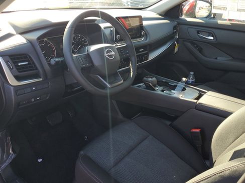 New 2026 Nissan Rogue SV image 8