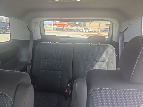 Used 2020 GMC Acadia SLE w/ Driver Convenience Package image 32