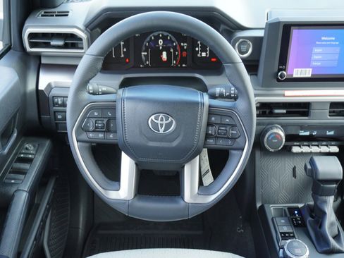 New 2026 Toyota 4Runner SR5 image 15